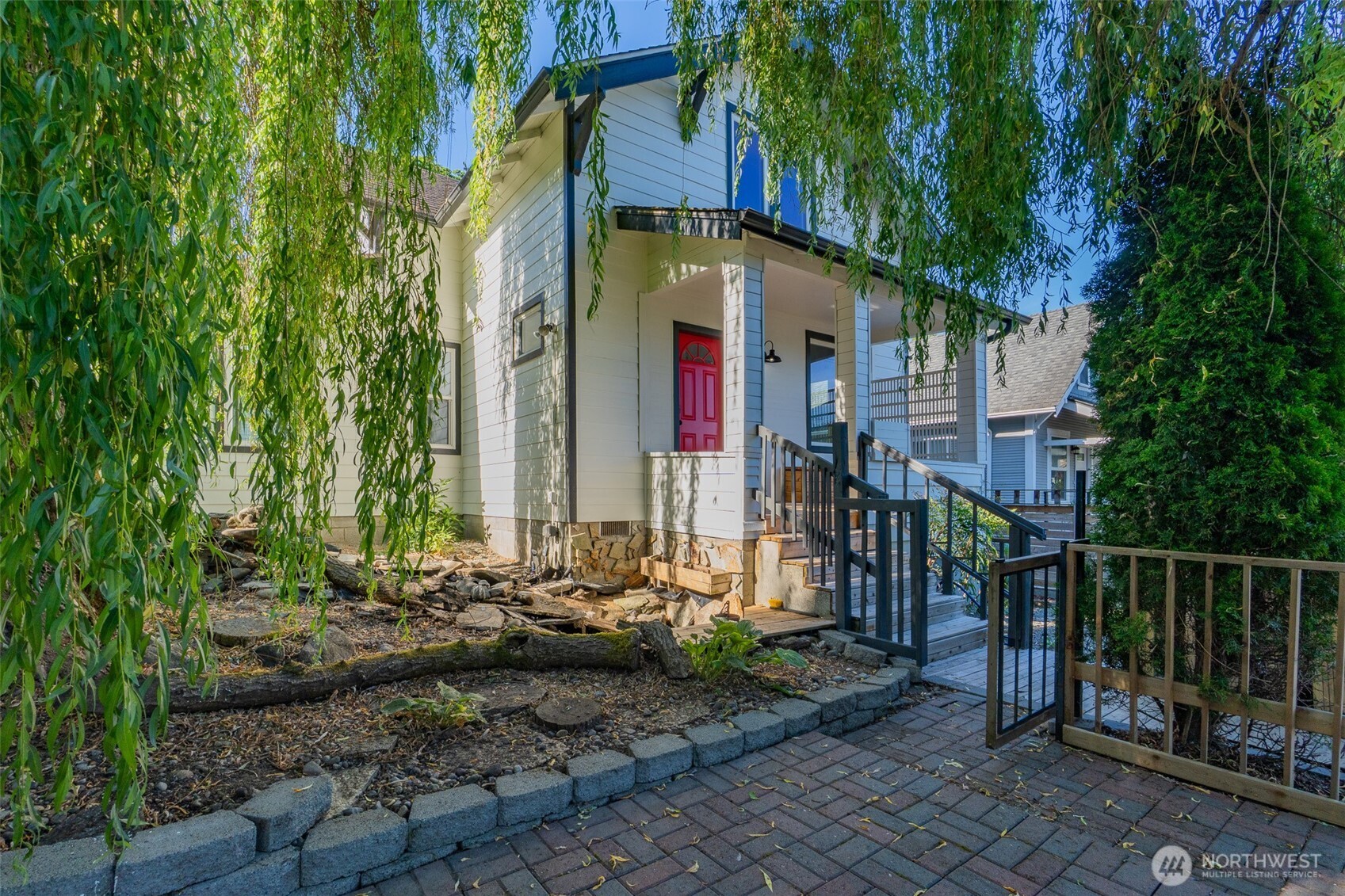 1836 E Fairbanks Street Property Photo 6