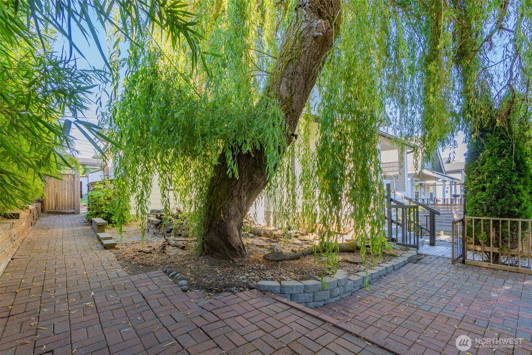 1836 E Fairbanks Street Property Photo 28