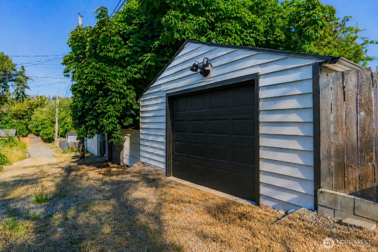 1836 E Fairbanks Street Property Photo 33