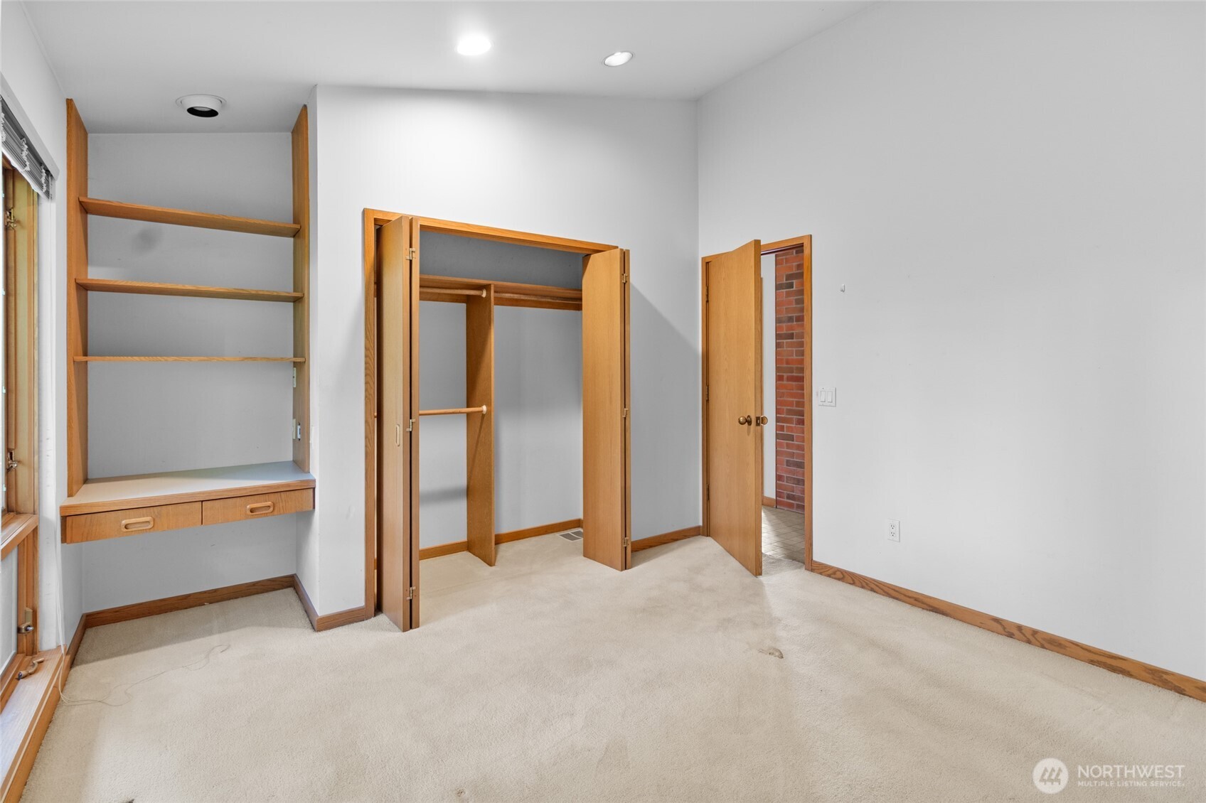 501 W 8th Avenue Property Photo 19