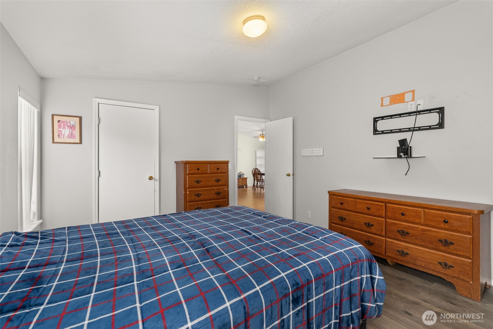 5252 52nd Lane Property Photo 14