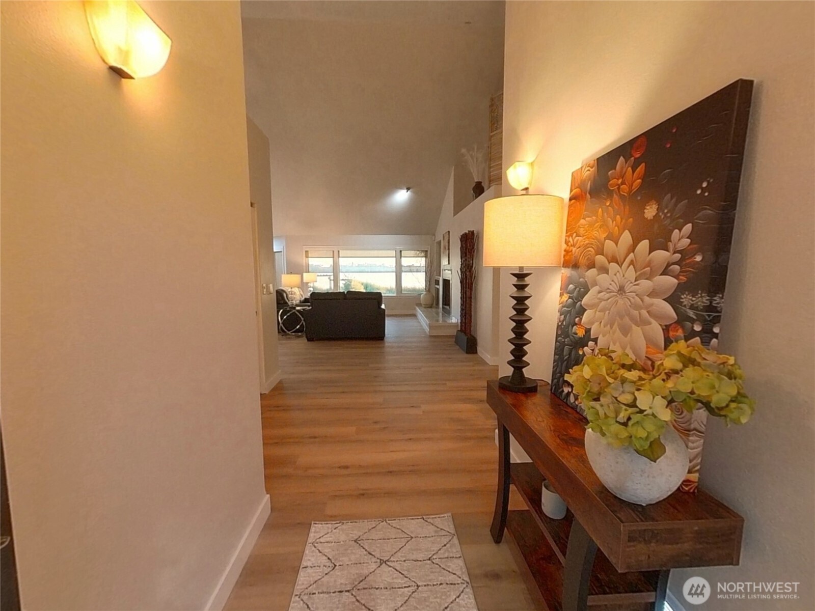 3862 Shorecrest Drive Property Photo 18