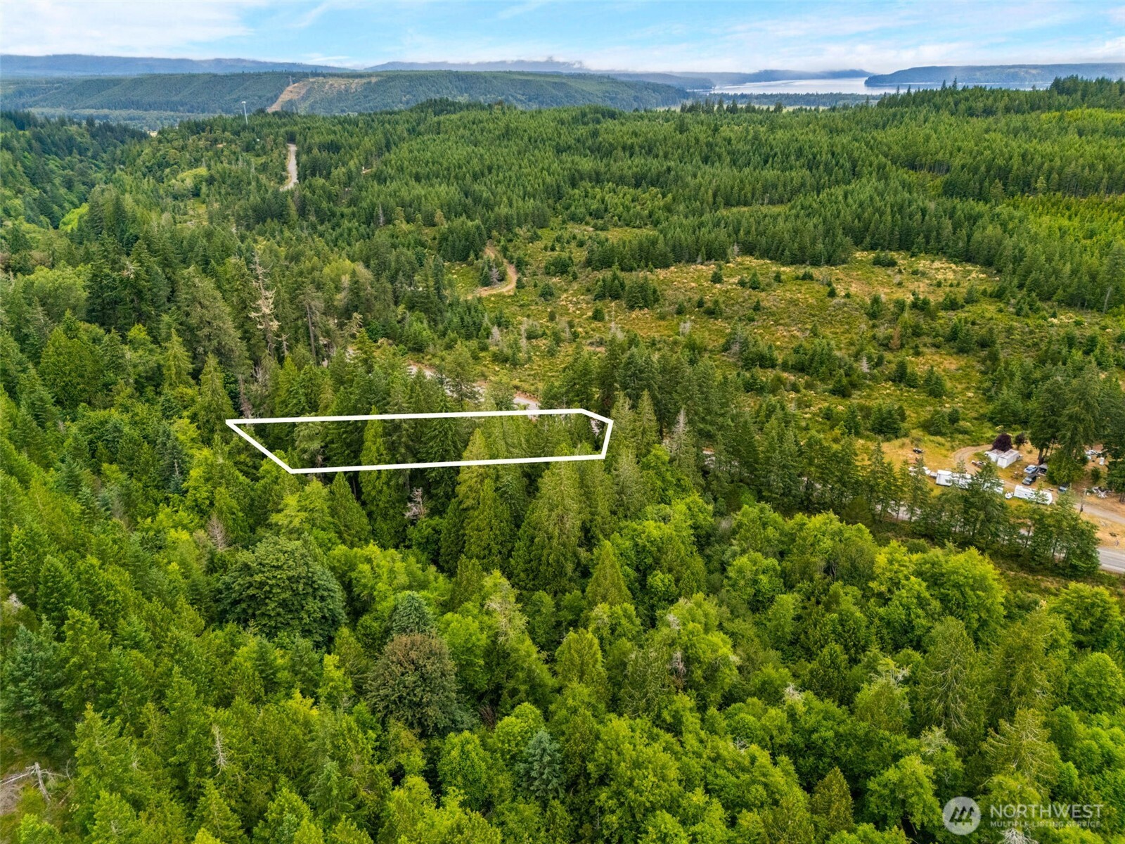 123 N Us Highway 101 Property Photo 2