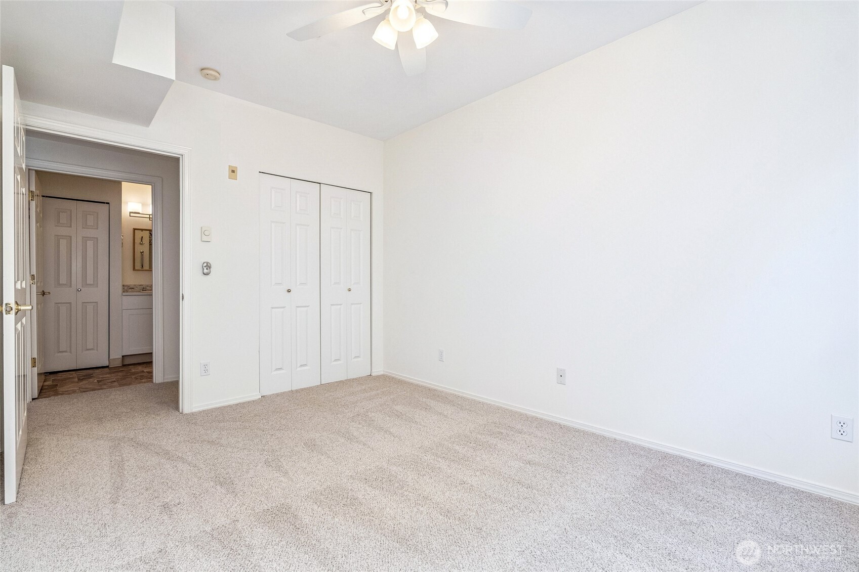 3221 Sw Avalon Way 313 Property Photo 19