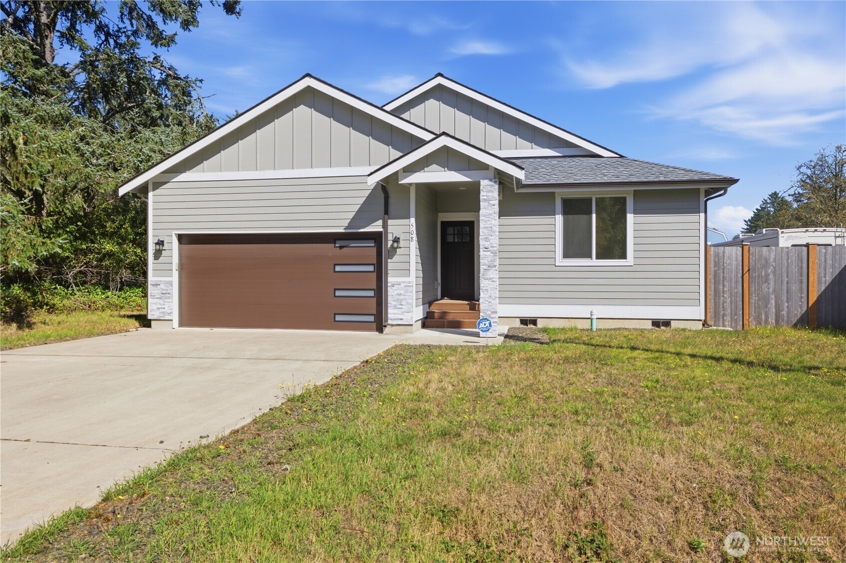 508 Makah Avenue Property Photo 1
