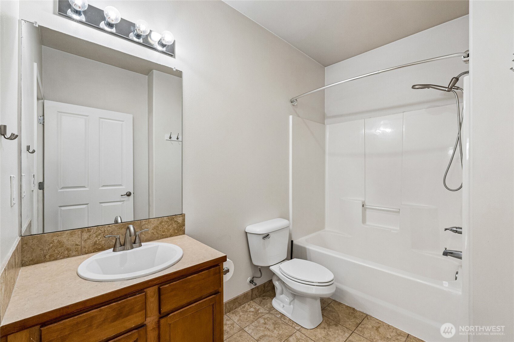14915 38th Drive Ee2029 Property Photo 14