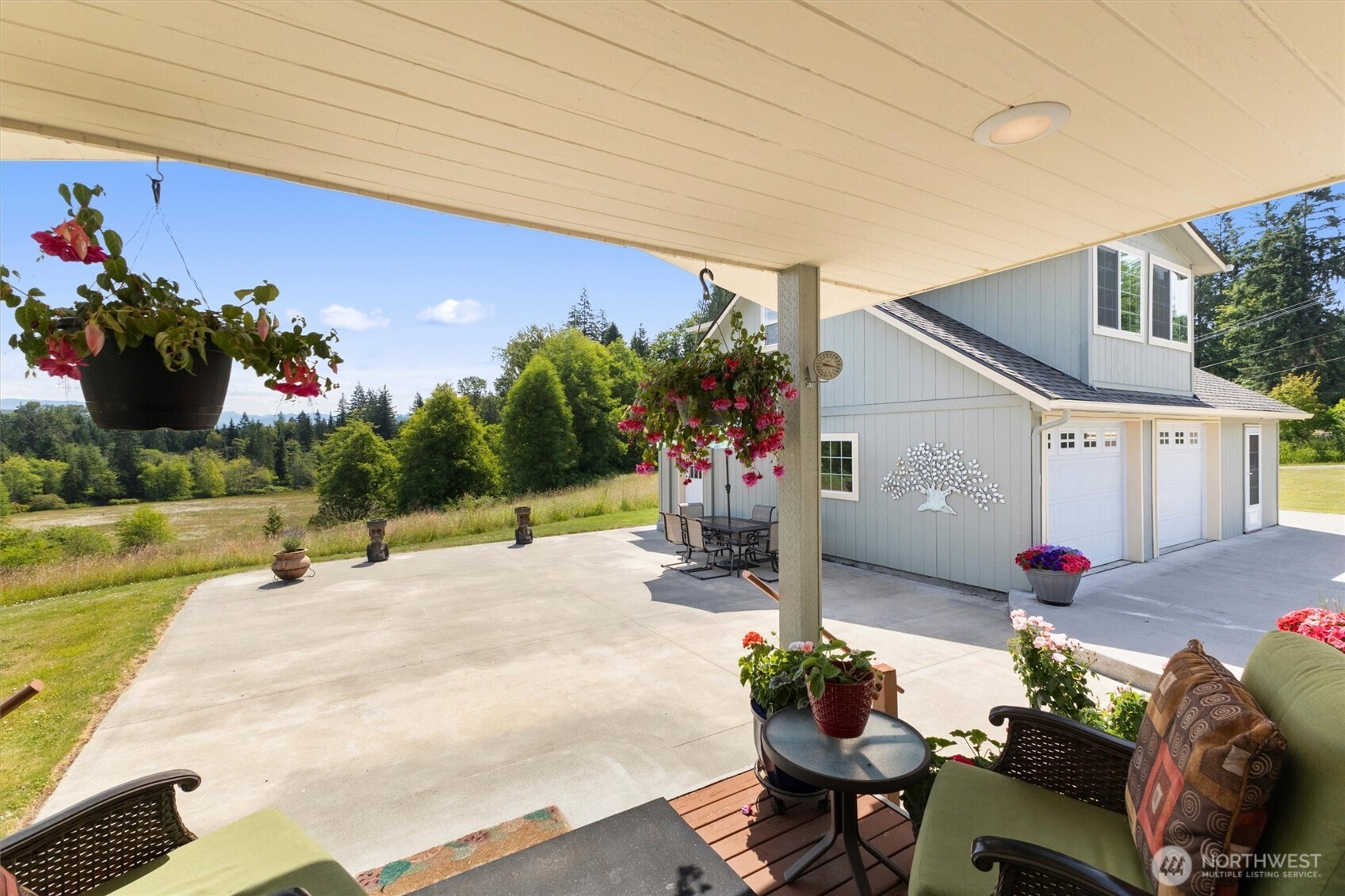 17315 Dubuque Road Property Photo 4