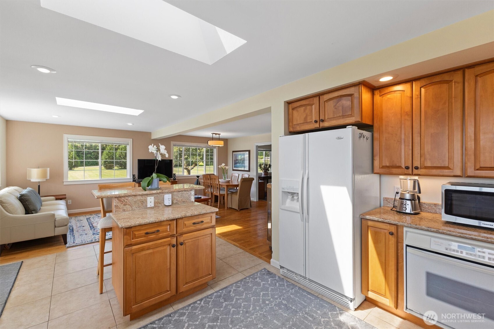 17315 Dubuque Road Property Photo 7