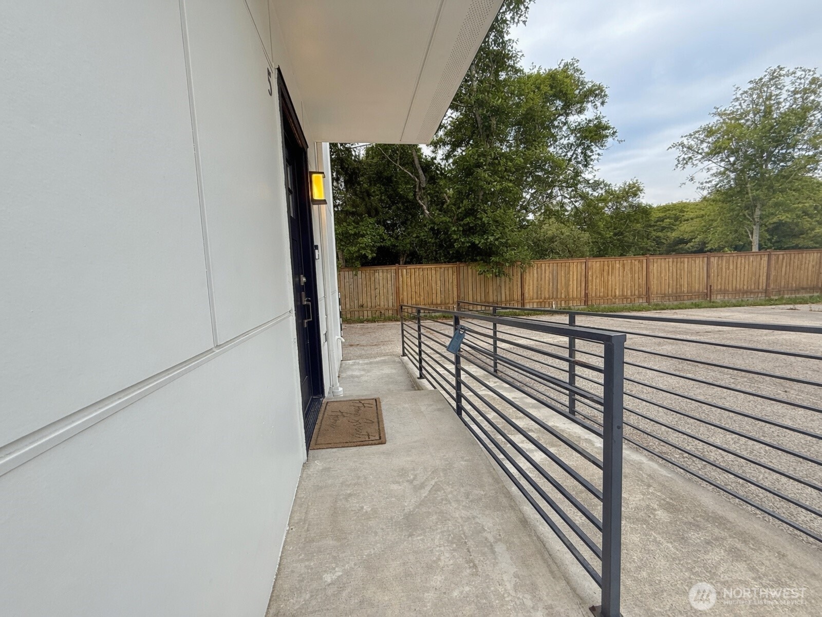 890 Magellan Avenue 5 Property Photo 2