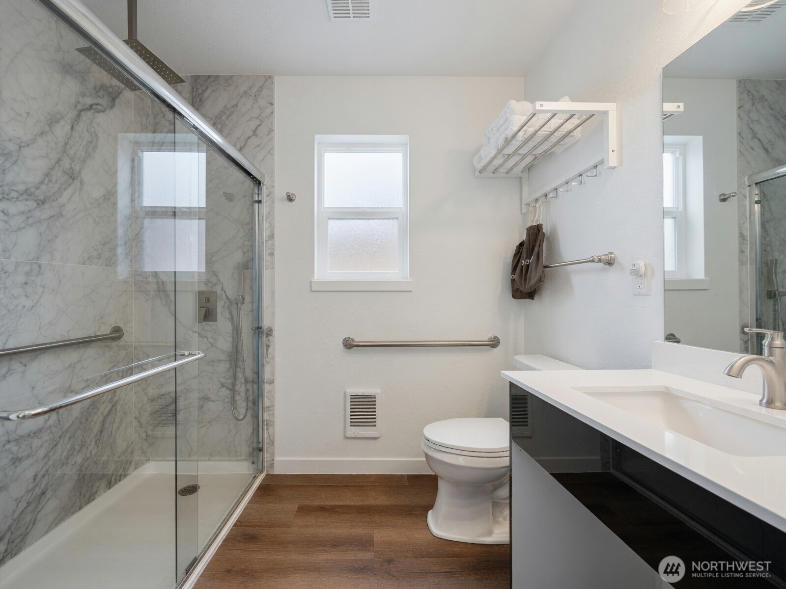 890 Magellan Avenue 5 Property Photo 6