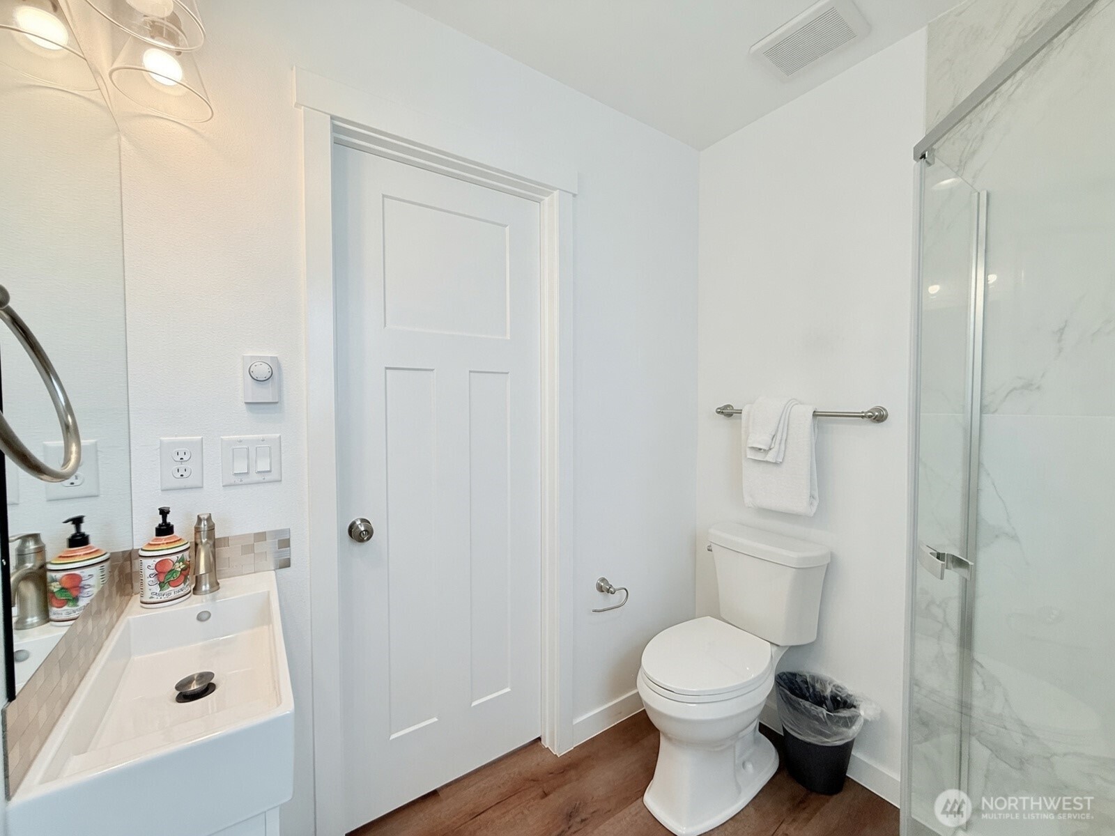 890 Magellan Avenue 5 Property Photo 14