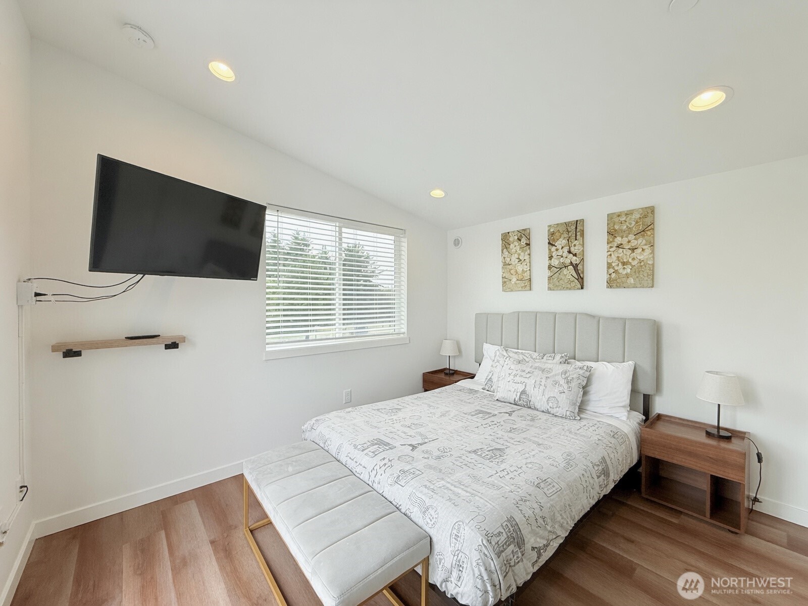 890 Magellan Avenue 5 Property Photo 17