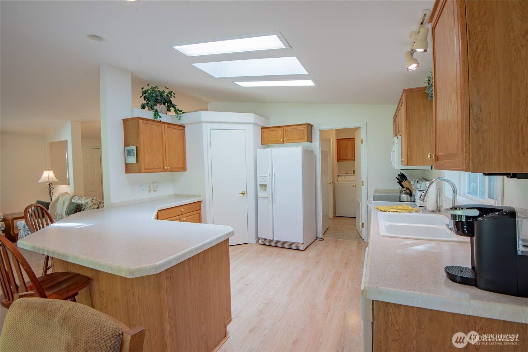 70 N Fairway Drive Property Photo 4