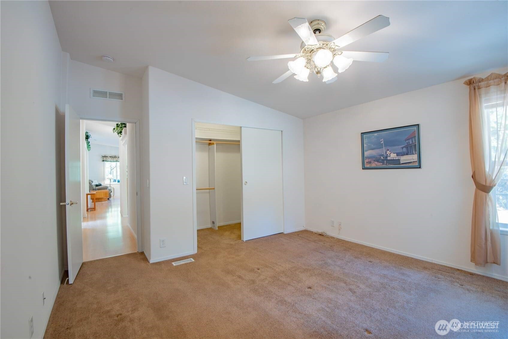 70 N Fairway Drive Property Photo 15