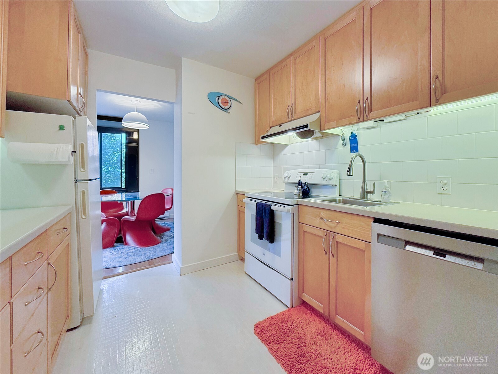 521 5th Avenue 201 Property Photo 14