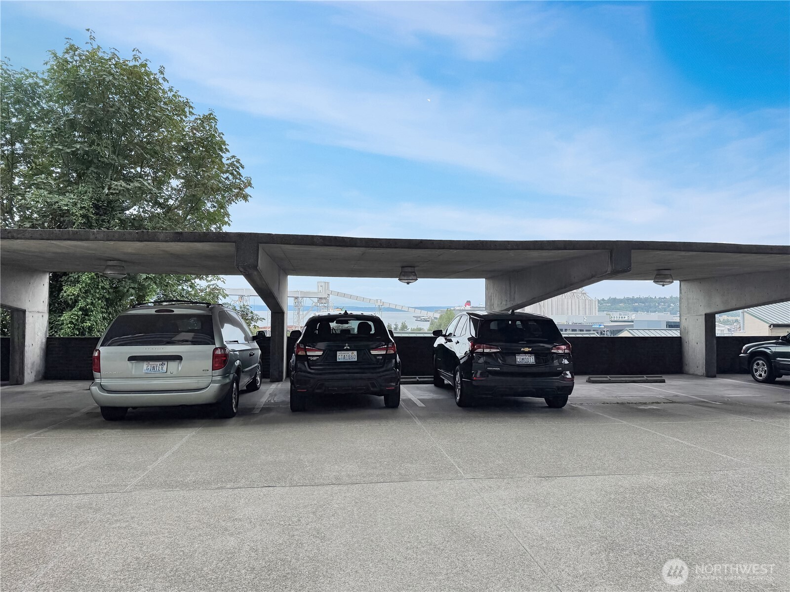 521 5th Avenue 201 Property Photo 25