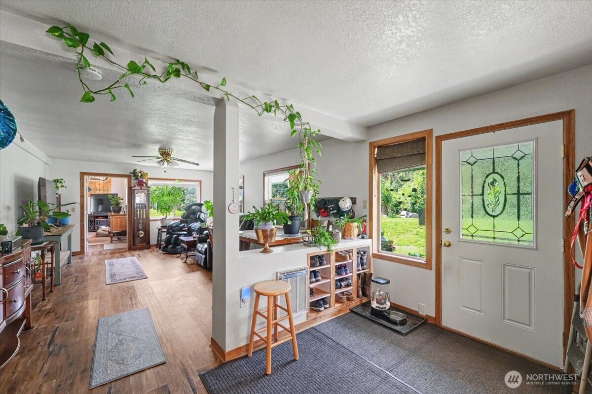 1571 Mission Creek Road Property Photo 4