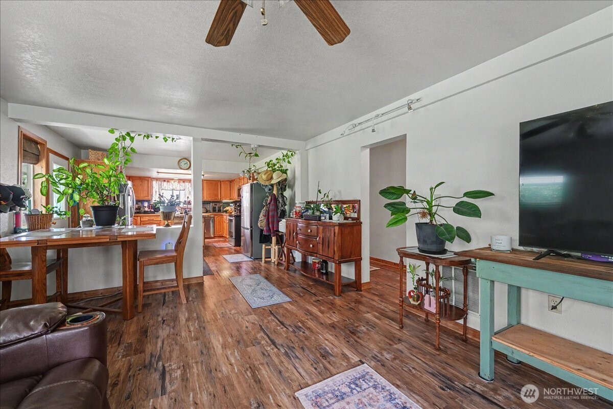 1571 Mission Creek Road Property Photo 10