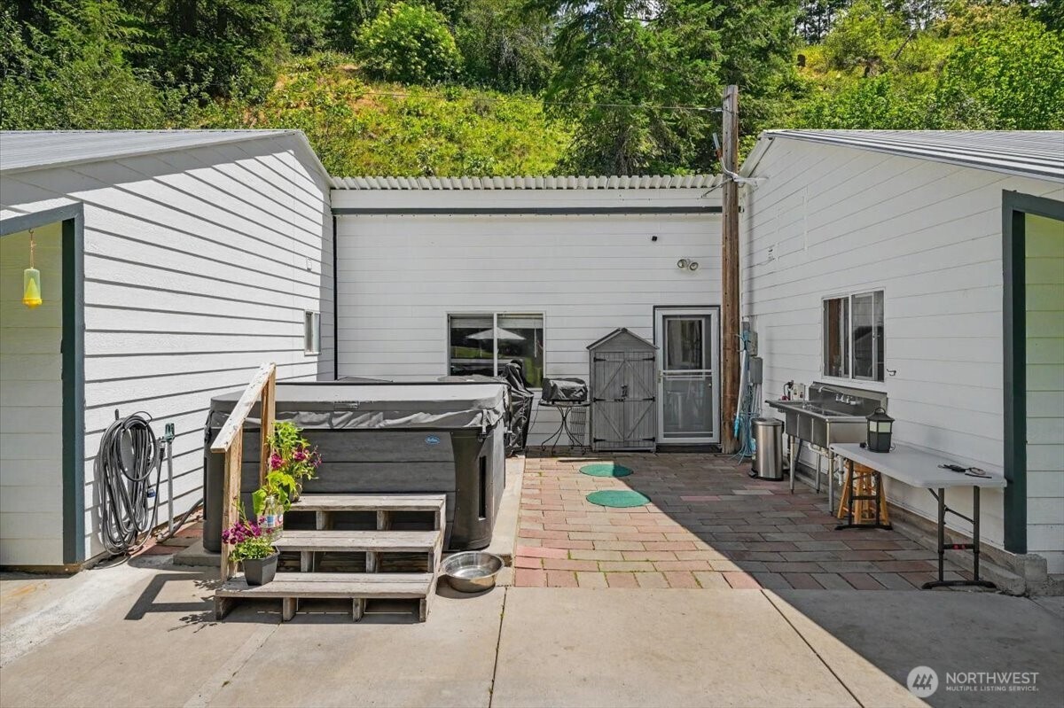 1571 Mission Creek Road Property Photo 24