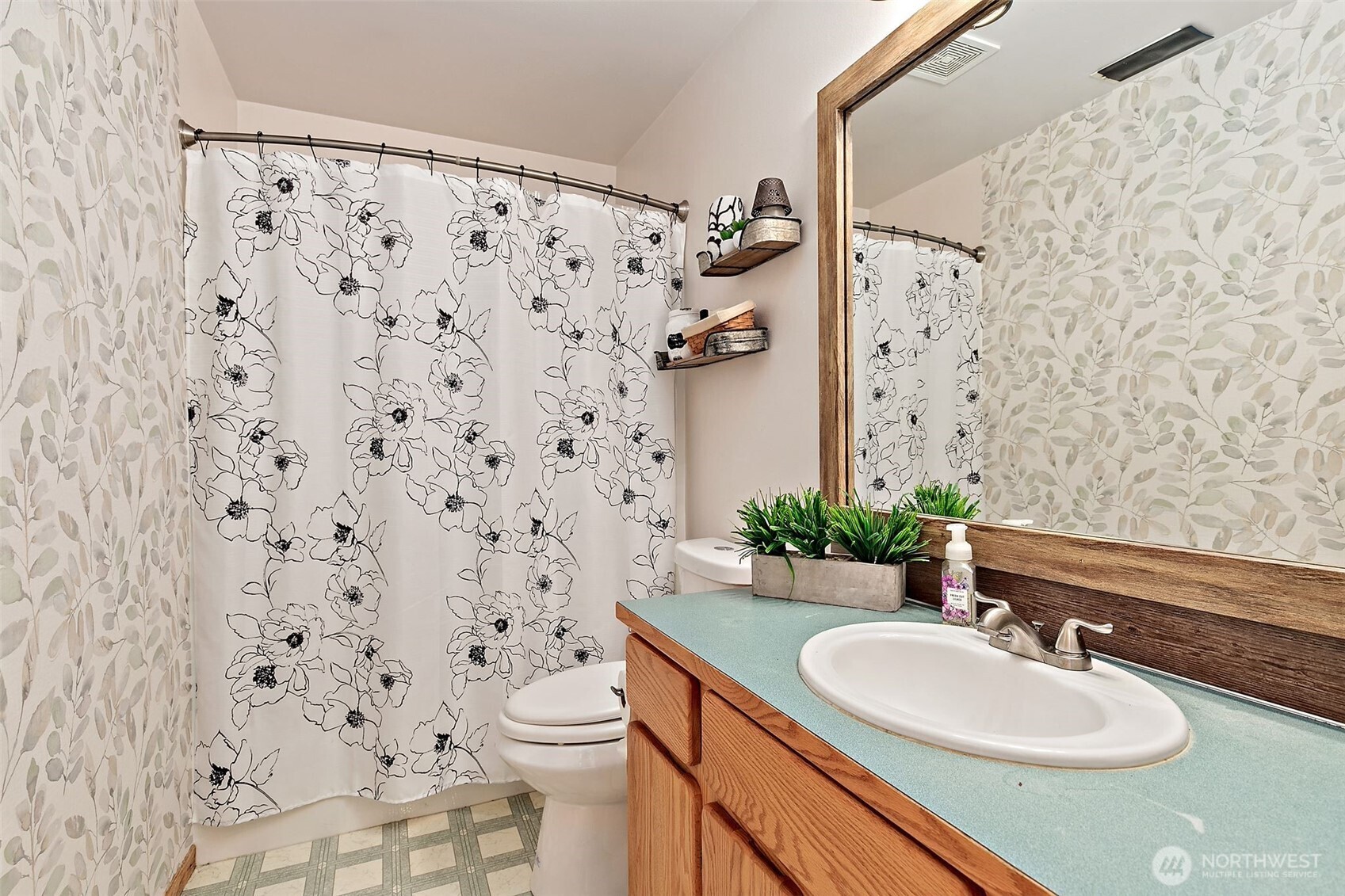 15711 28th Avenue Property Photo 19
