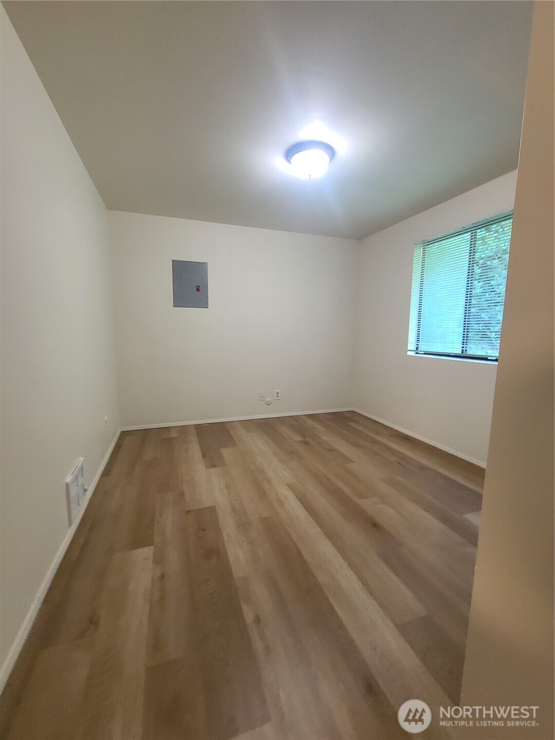 1518 Ne 86th Street Property Photo 8