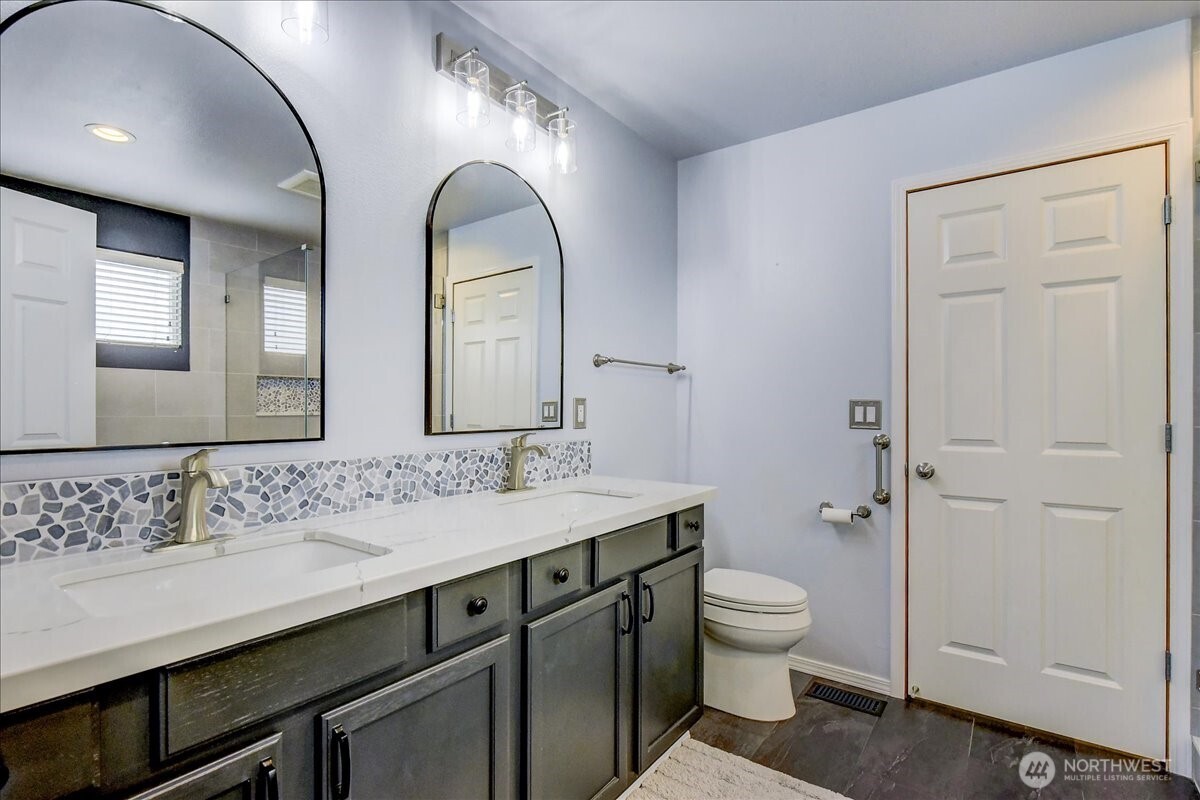 1523 151st Street Property Photo 15