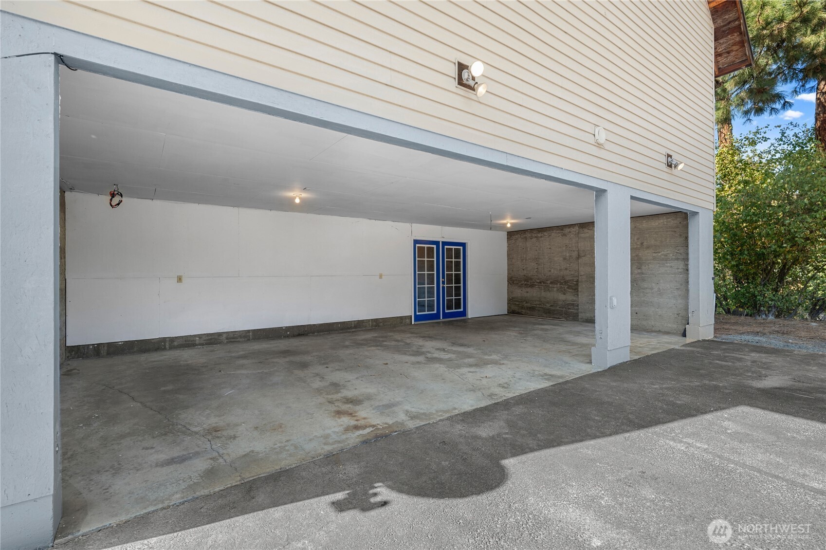 9696 E Leavenworth Road Property Photo 37