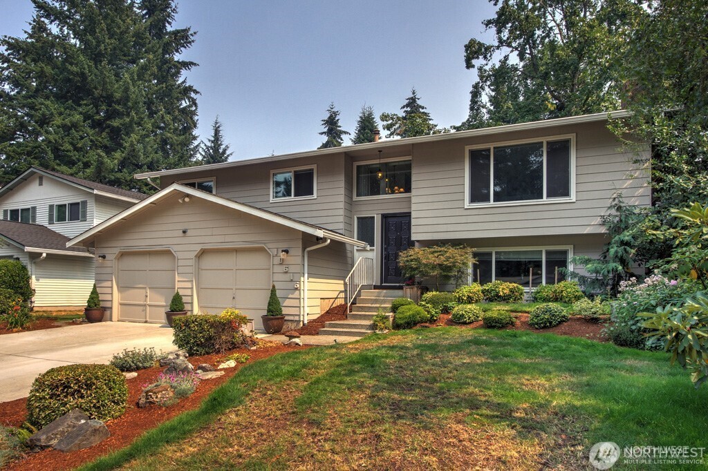 10616 164th Avenue Property Photo 1
