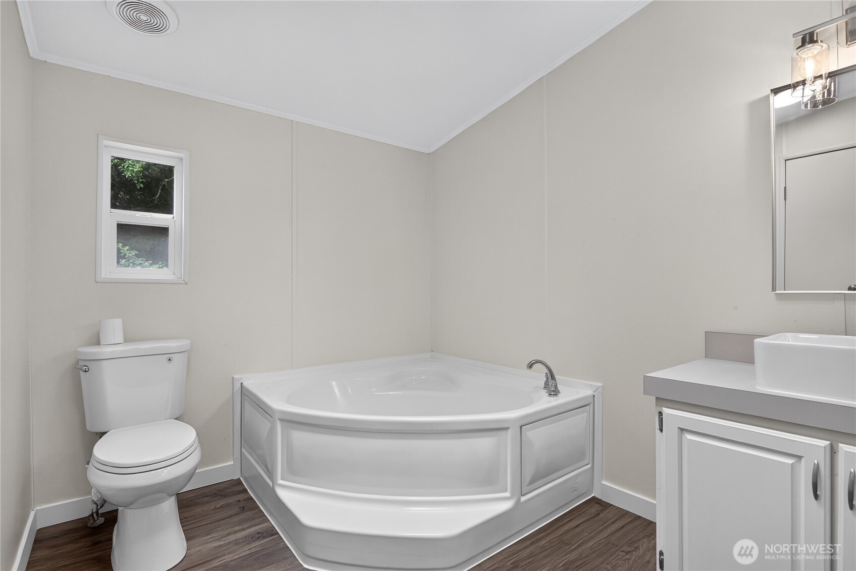 17242 Heather Lane Property Photo 22