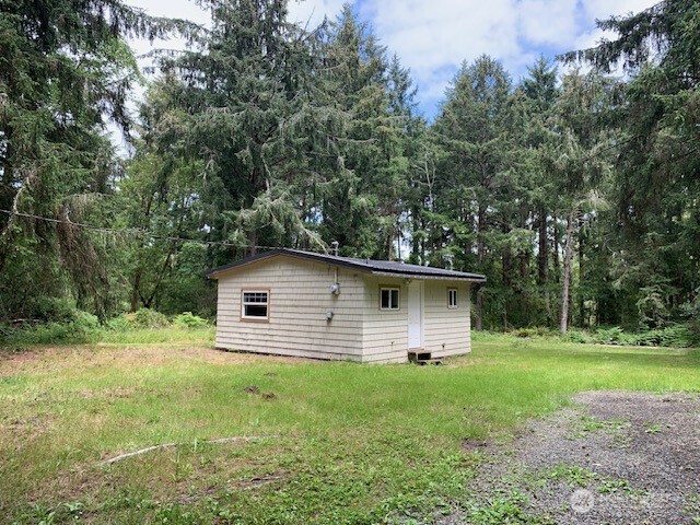35208 Stackpole Road Property Photo 1