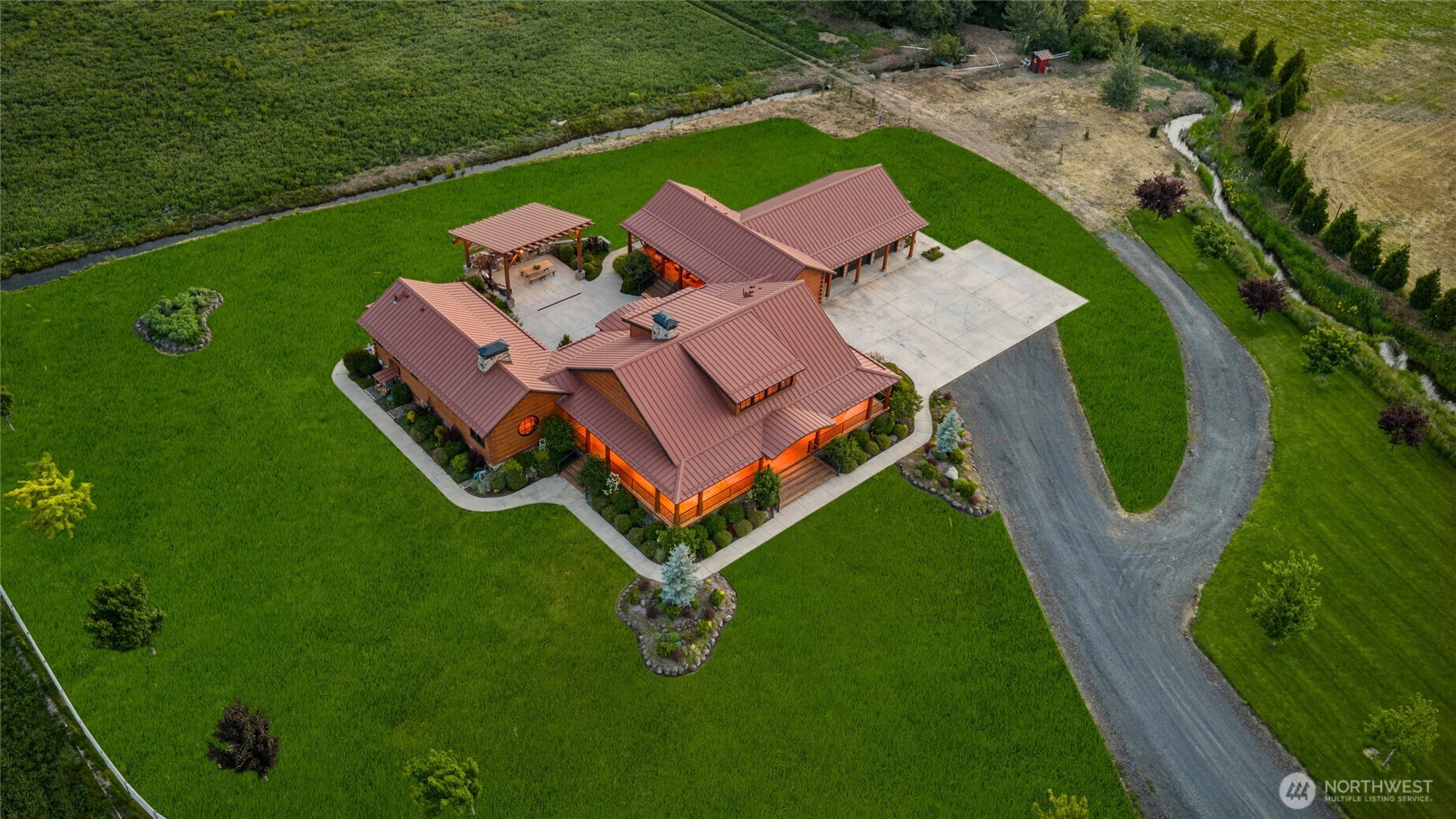 3122 Mcmanamy Road Property Photo 4