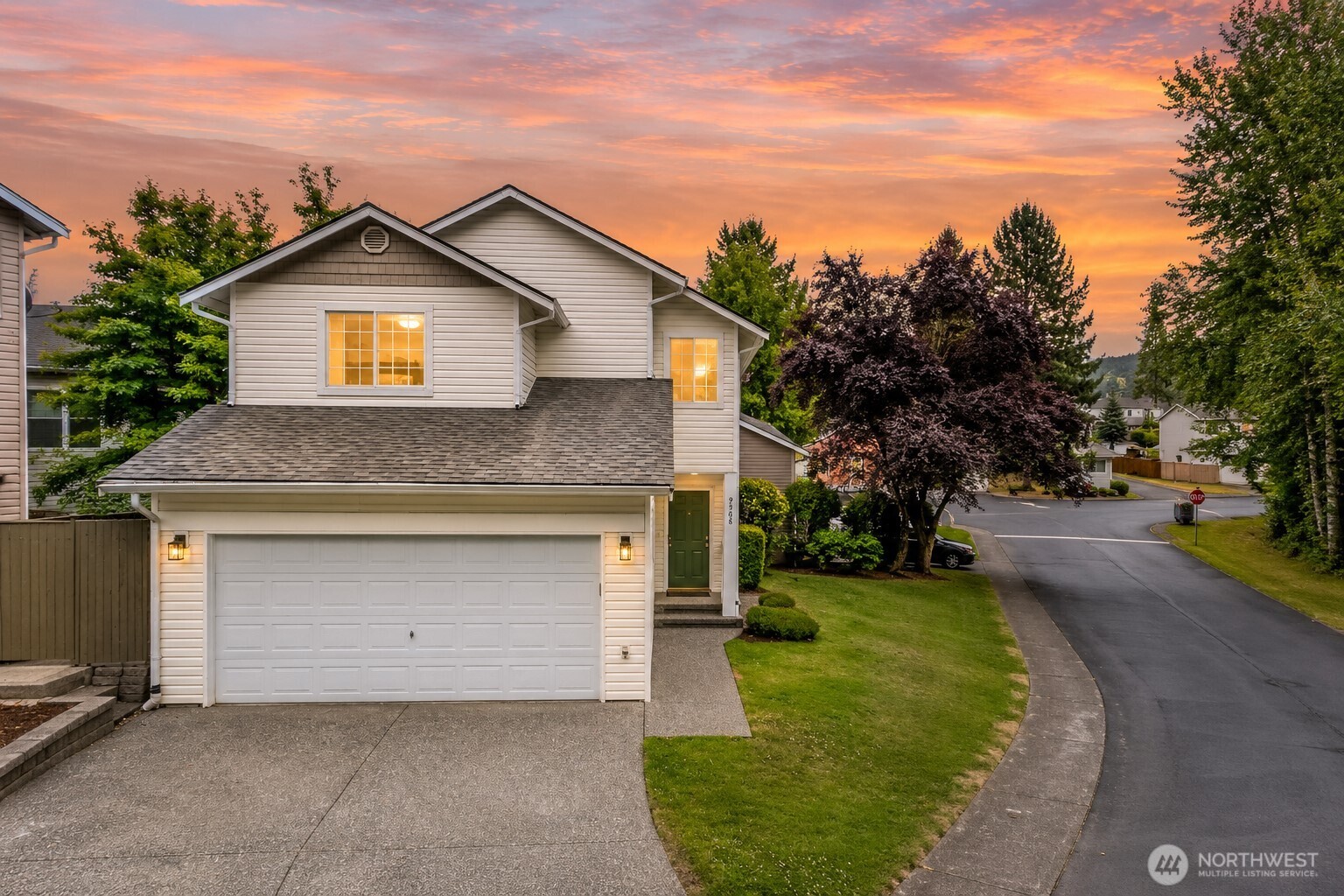 9508 17th Place Property Photo 1