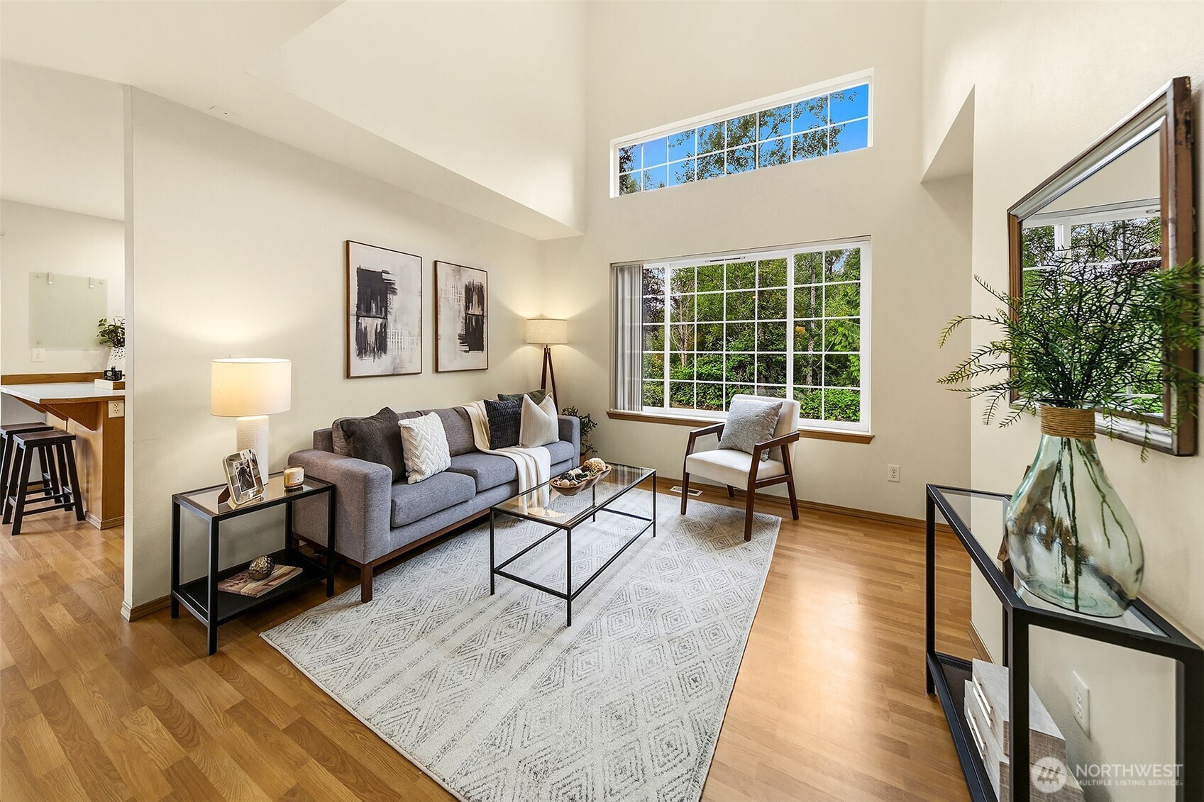 9508 17th Place Property Photo 6