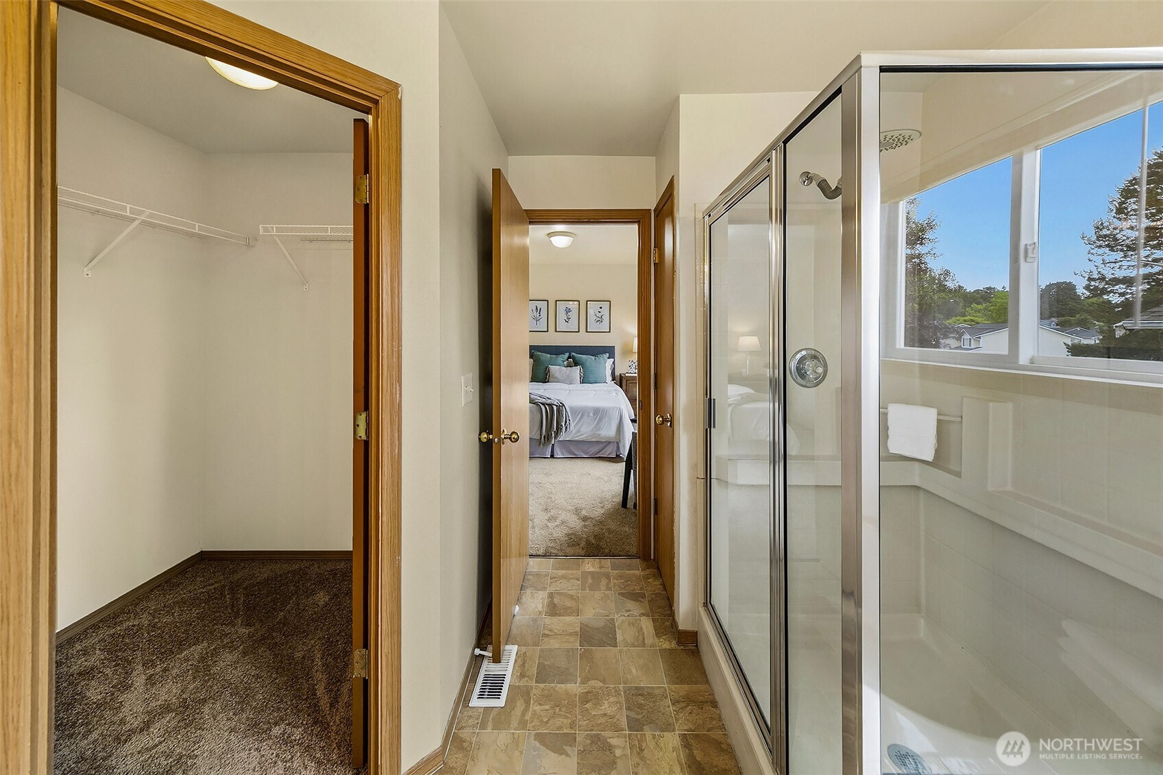 9508 17th Place Property Photo 19
