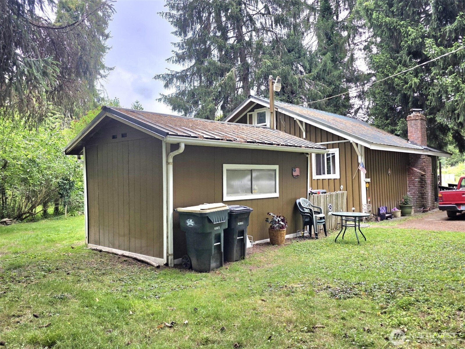 18704 Dynamite Drive Property Photo 16