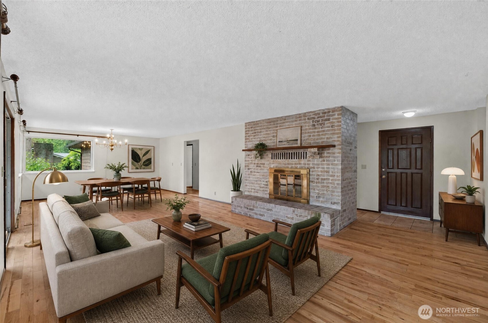 10511 Moller Drive Property Photo 15