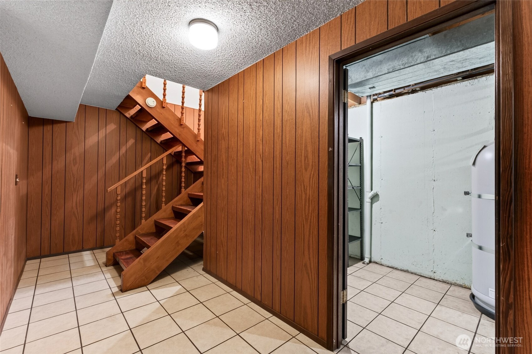 10511 Moller Drive Property Photo 17