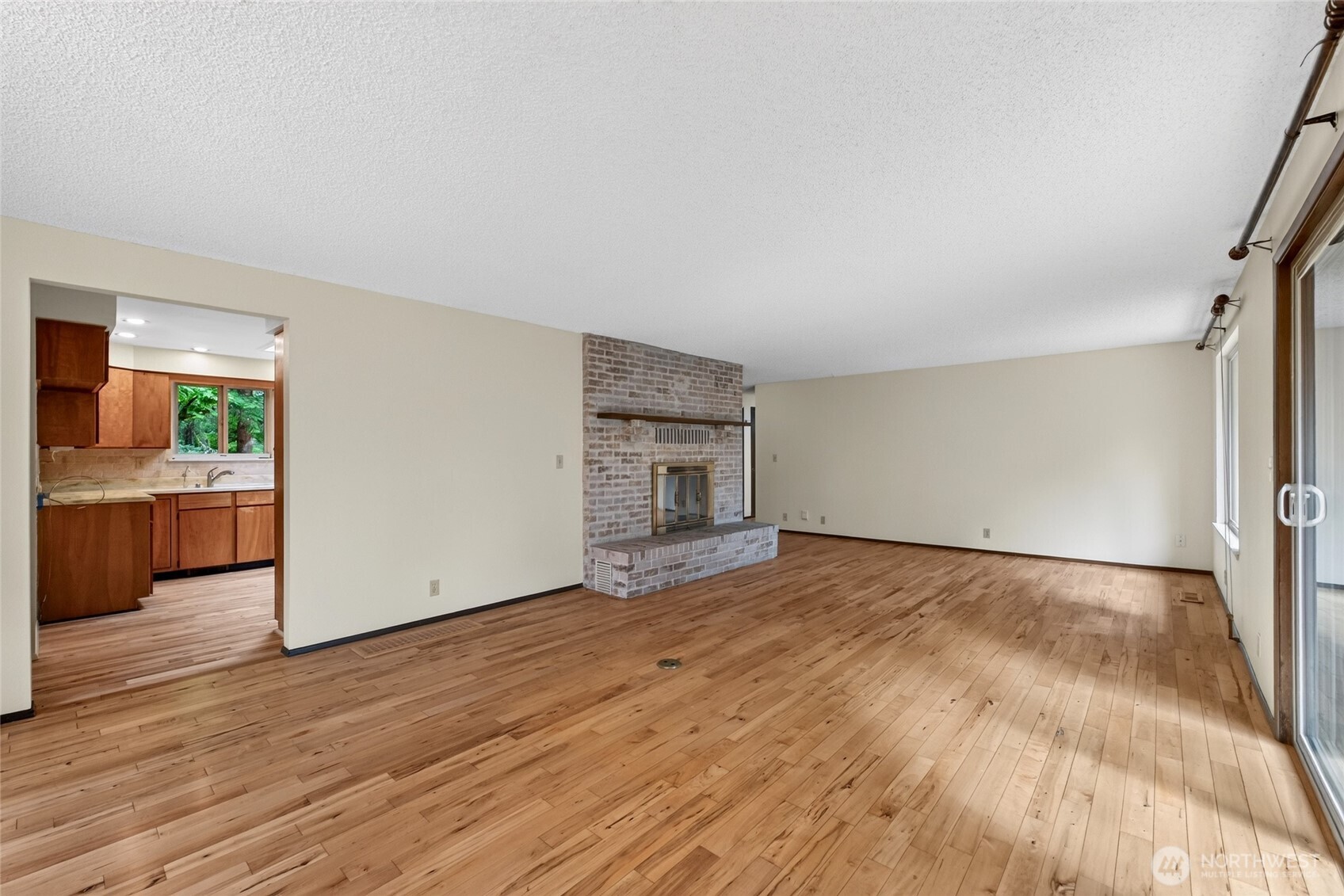 10511 Moller Drive Property Photo 25