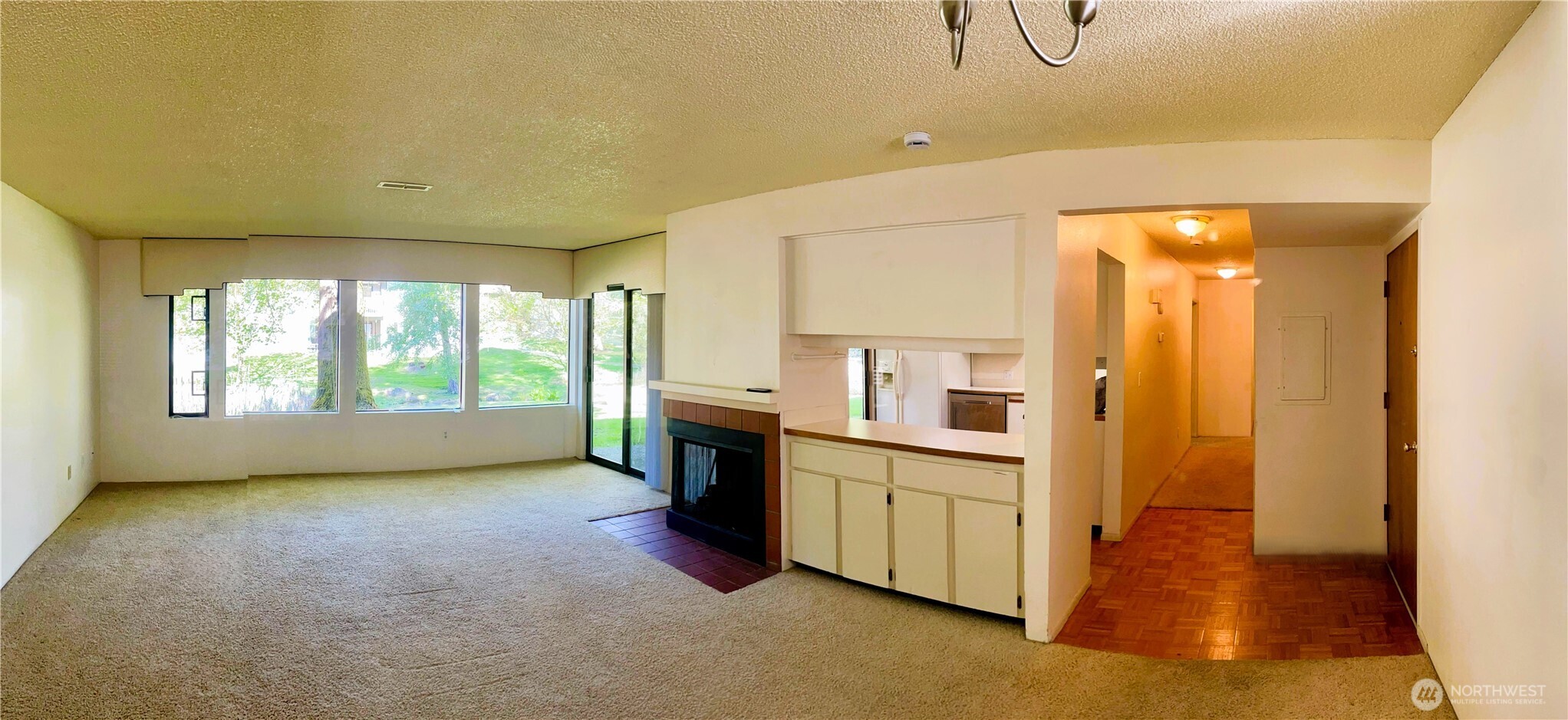 1101 Bellefield Park Lane 1103 Property Photo 4