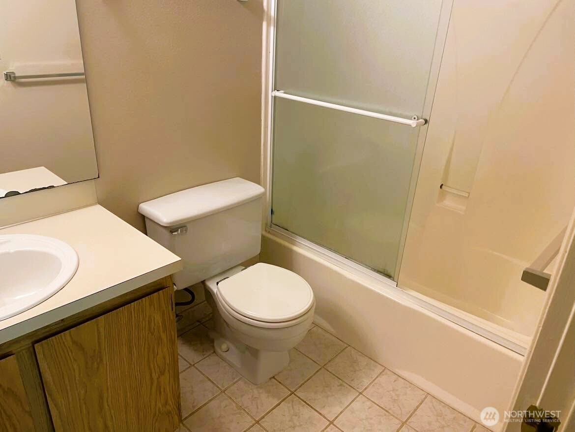 1101 Bellefield Park Lane 1103 Property Photo 12