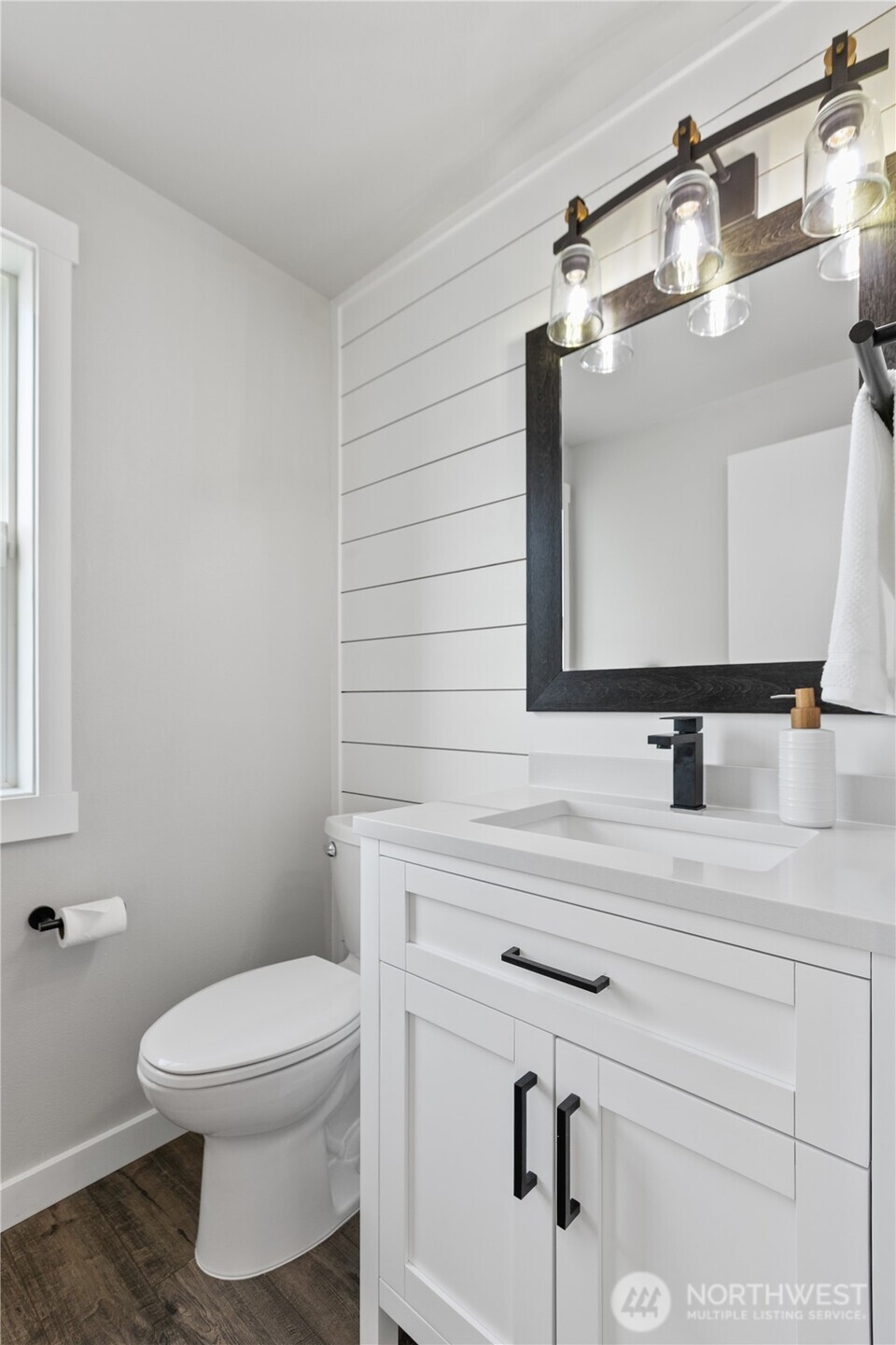 4393 Saltspring Drive Property Photo 17