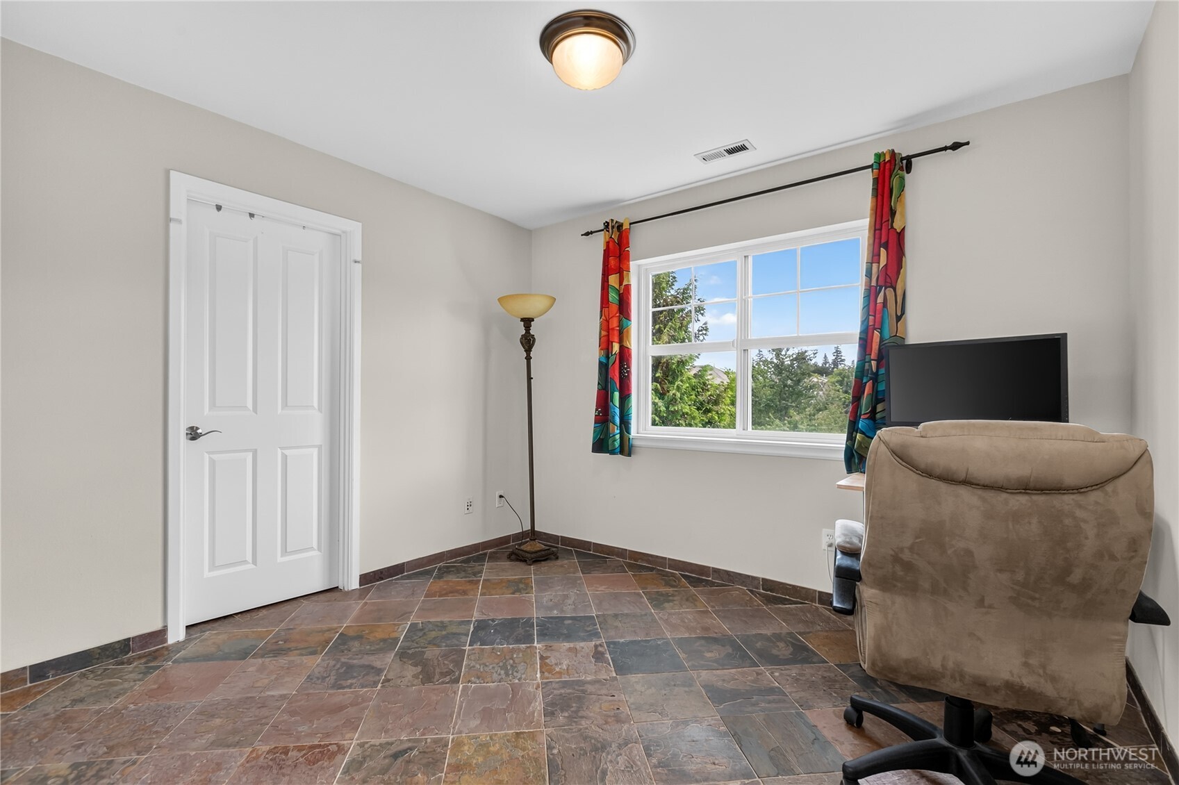 18214 29th Drive Property Photo 20