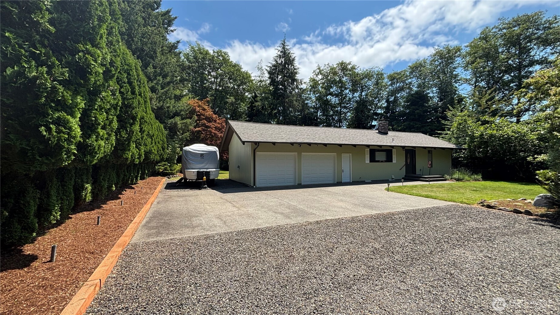 38 Grays Harbor Boulevard Property Photo 1