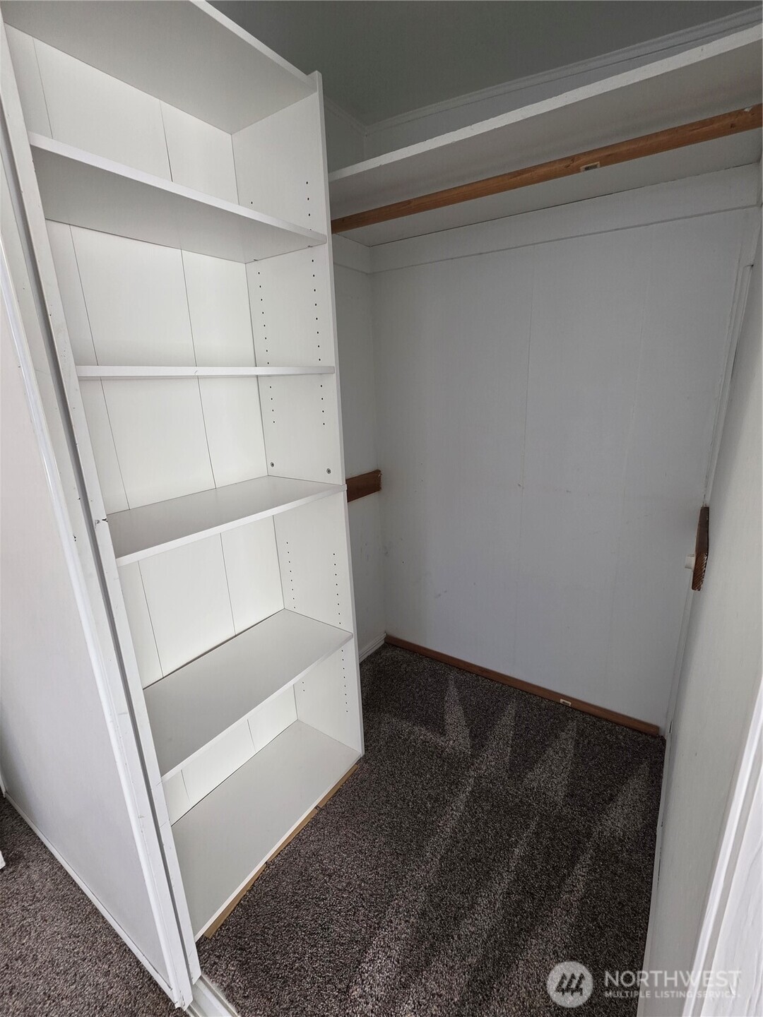 10002 Oak Lane Property Photo 13