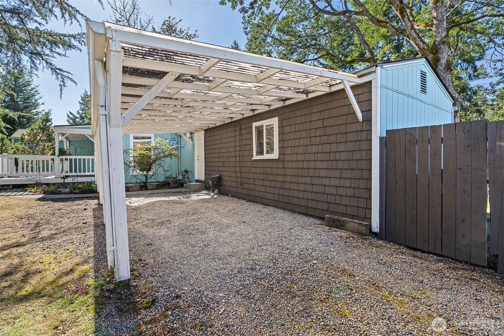 10002 Oak Lane Property Photo 16