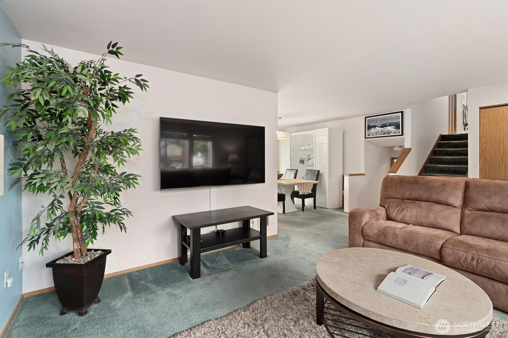 12001 28th Place Property Photo 10