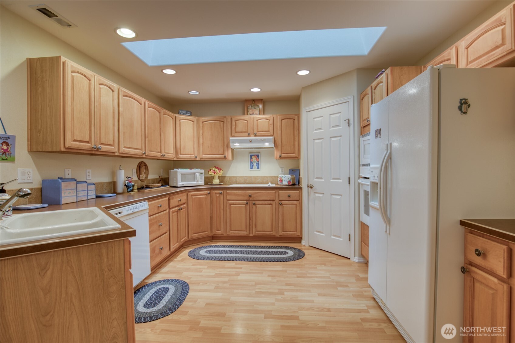 212 Brant Lane Property Photo 16