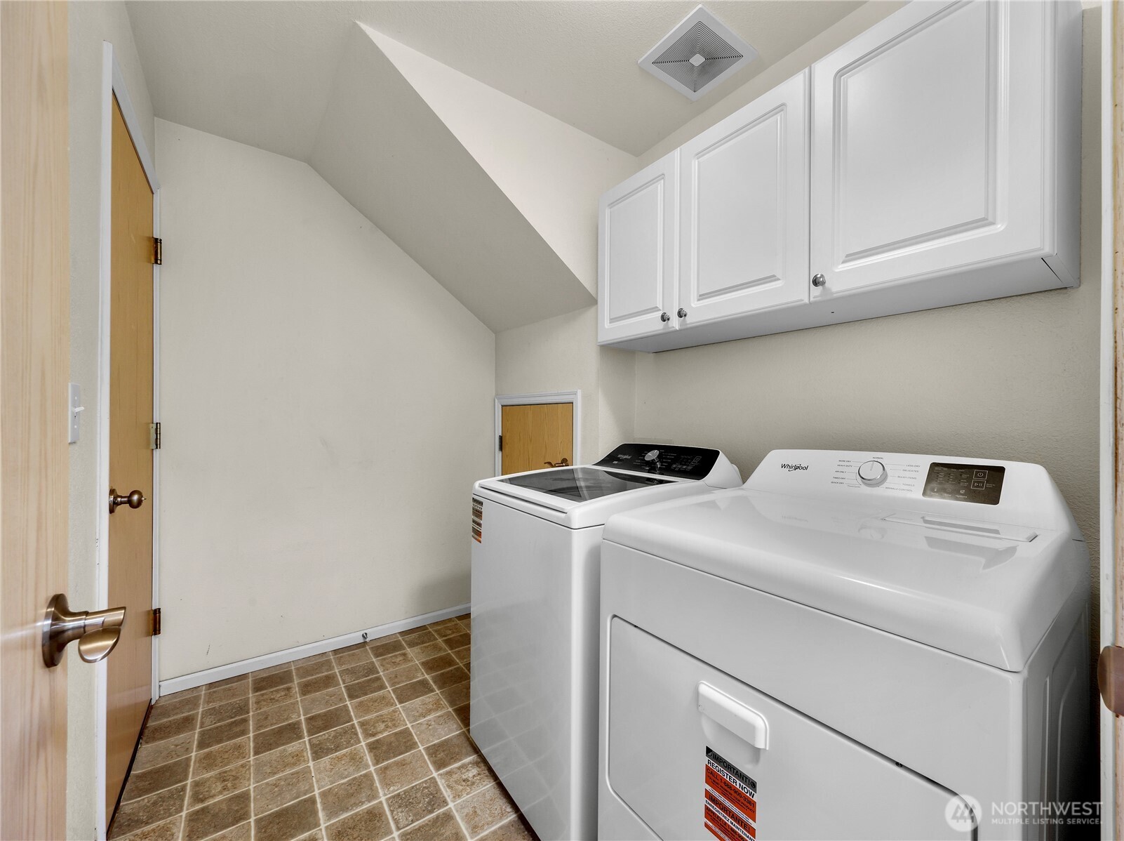 7015 76th Drive Property Photo 21