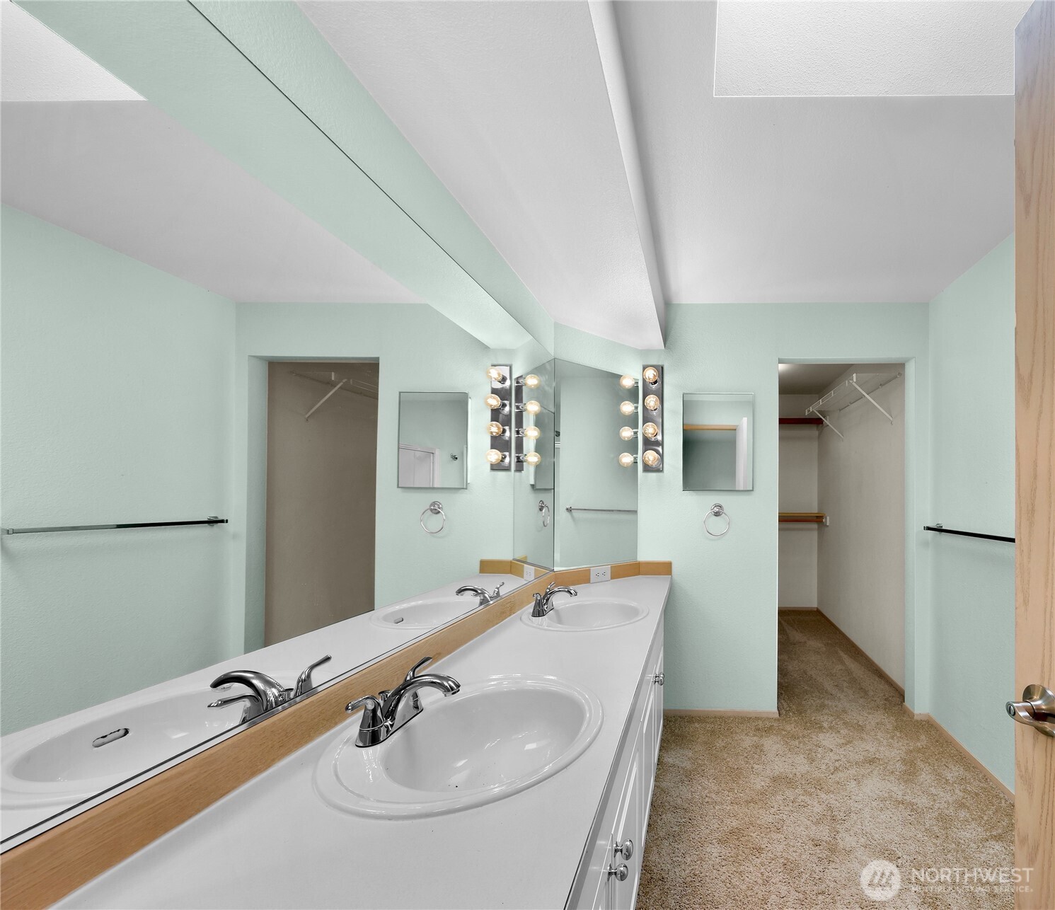 7015 76th Drive Property Photo 32