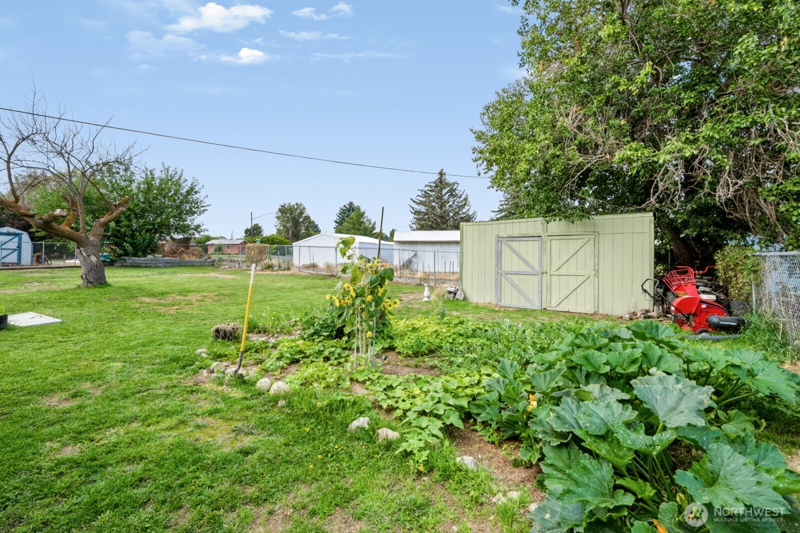 156 Warden Avenue Property Photo 12